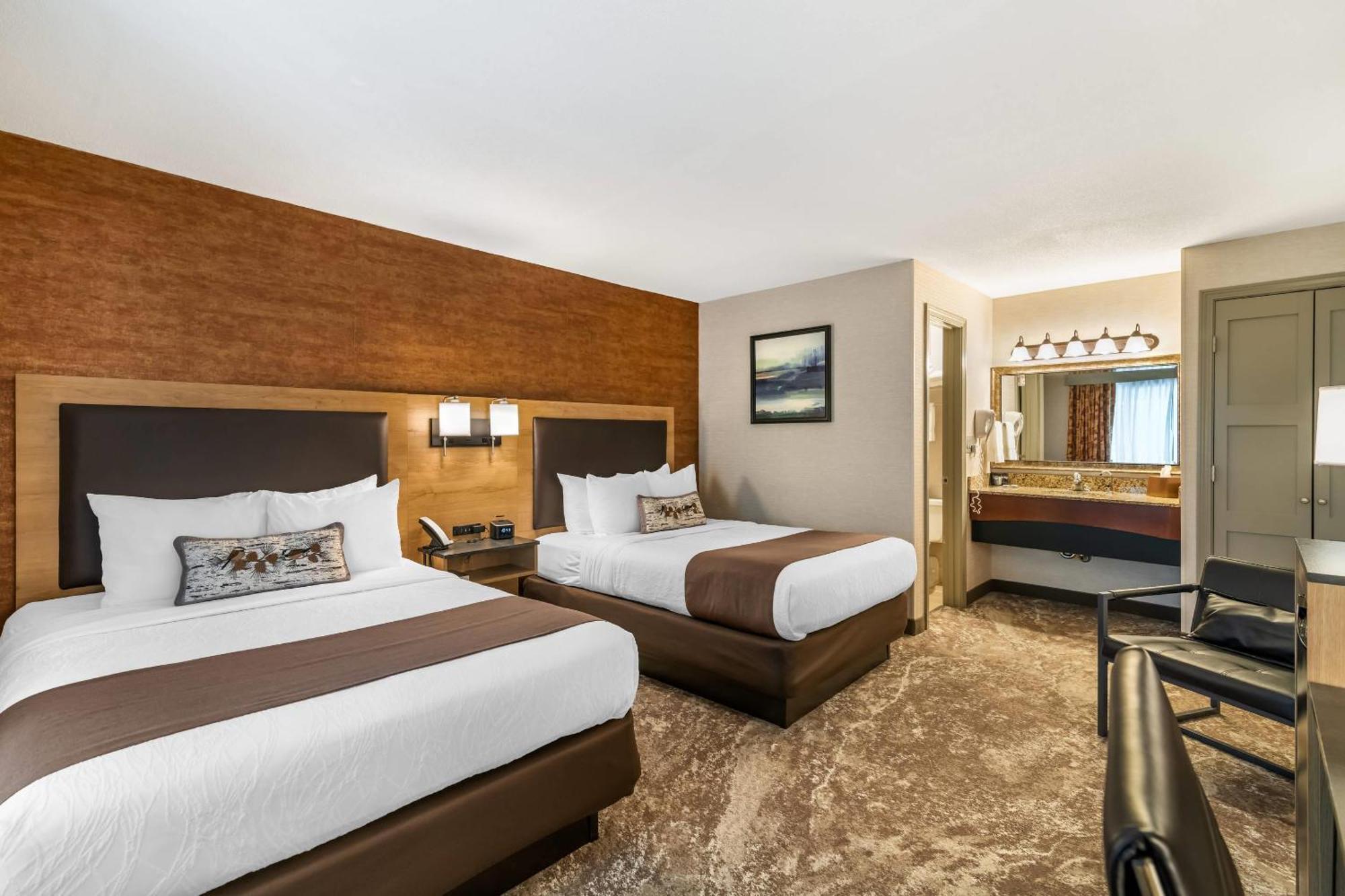 Standard Double Room Two Double Beds Non-Smoking